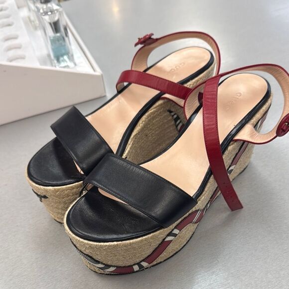 Gucci wedges - Picture 1 of 6